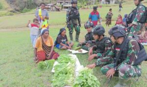 Reaktivasi Pasar Tradisional: Upaya Yonif 310/KK Dorong Pertumbuhan Ekonomi Kiwirok reaktivasi pasar tradisional, Yonif 310/KK, pertumbuhan ekonomi Kiwirok, kolaborasi masyarakat, pegunungan Bintang